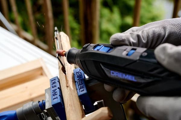 Dremel 8260 F0138260JA Monitoimityökalu Sis. akku, sis. laturi, sis. tarvikkeet 1 kpl 12 V 3 Ah