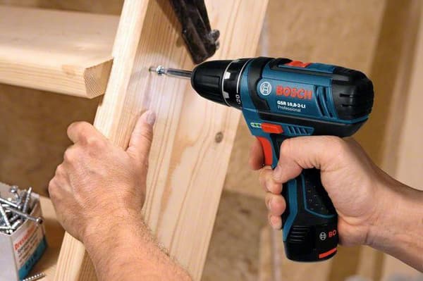 Bosch Professional GSR 12-2-LI Akku boremaskine - 12 V - Uden batteri og oplader - Med L-BOXX