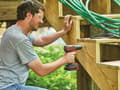 Miniatyrbillede 3 af 4: BLACK+DECKER BDCDC18KB-QW Akku bore-/skruemaskine - 18V - med 400mA oplader, 2 batterier og etui