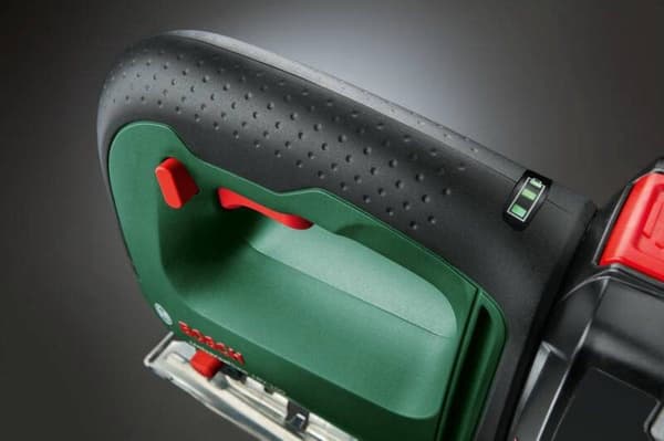 Bosch UniversalSaw 18V-100 sticksåg - Utan 18V batteri och laddare