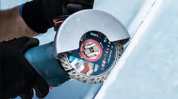 Bosch Expert Multi Material - timanttileikkuulevy - betonille, teräsbetonille, tiilelle, pehmeälle kalliolle - 125 mm