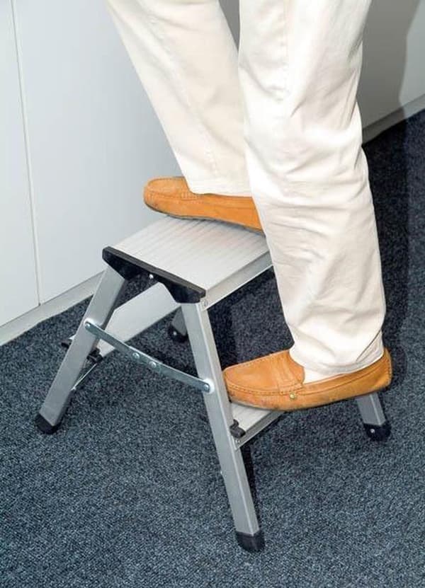 Westfalia Aluminium foldestige højde 44 cm, op til 150 kg belastning