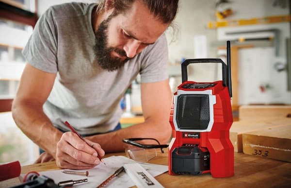 Einhell batteriradio TE-CS 18 Li BT Solo Power X-Change (Li-Ion, 18V, 10 W högtalare, Bluetooth, automatisk stationssökning, upplyst LCD-display, utan