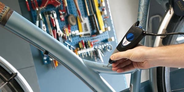 Dremel kaiverruskynä 290 - 35 W - Sisältää kaiverruskärjen ja kaiverrusmallit