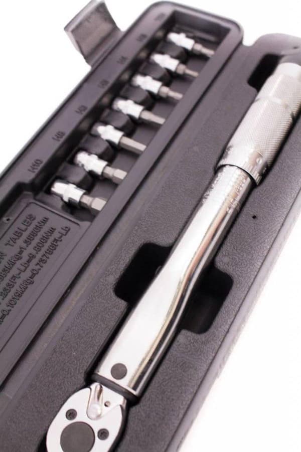 Brüder Mannesmann 18314 Momenttiavain sis. kärkiholkit - 5-25 Nm - 1/4"