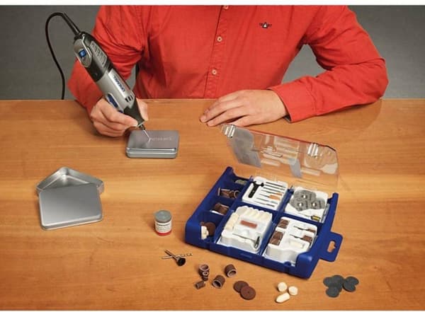 Dremel S724 Uniwersalny zestaw akcesoriĂłw - 150 szt