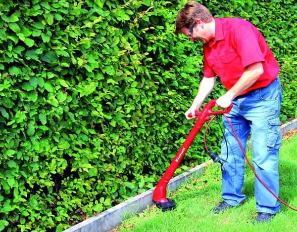 Einhell ruohotrimmeri 250 W – Leikkuuympyrä: Ø220 mm