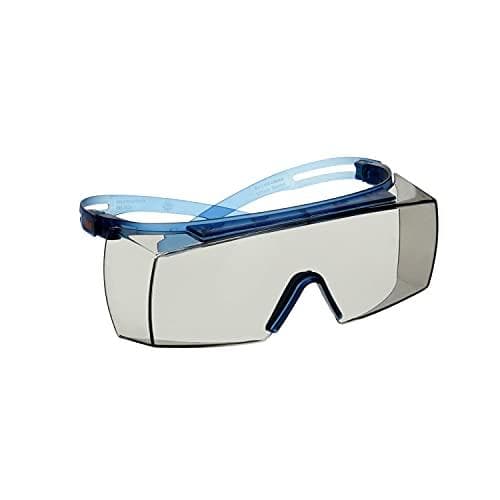 3M™ SecureFit™ 3700 Overspecifikationer, blå ramme, Scotchgard™ Anti-dug/Anti-ridse (K&N) belægning, grå intern/ekstern linse, SF3707SGAF-BLU