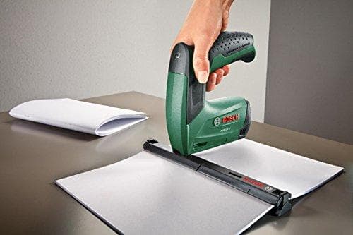 Bosch HomeSeries PTK 3.6 LI Häftapparat med 1000 häftklamrar och laddare
