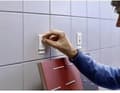 Miniatyrbild 7 av 7: Tesa Justerbar självhäftande Nagelkakel Metall 4KG - 2 st
