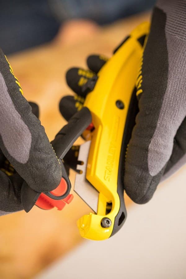 STANLEY FATMAX 0-10-778 Työveitsi - jatkettava - 17cm - sis. varaterät