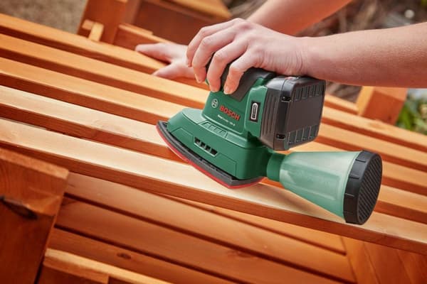 Bosch EasySander 18V-8 johdoton monihiomakone - Sis. 3 hiomapaperia - Ilman 18V akkua ja laturia