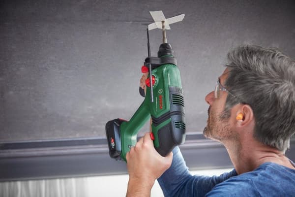 Bosch UniversalHammer 18V Borehammer - Inkl. adapter - Uden 18V batteri og oplader