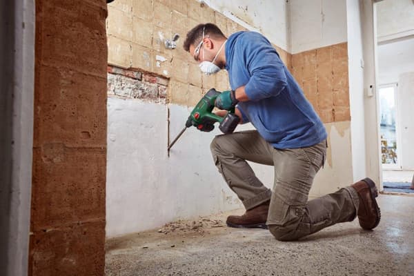 Bosch UniversalHammer 18V Borehammer - Inkl. adapter - Uden 18V batteri og oplader