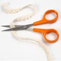 Miniatyrbild 6 av 7: Fiskars Classic - Mikrospets - sax - papper, locktejp - 130 mm