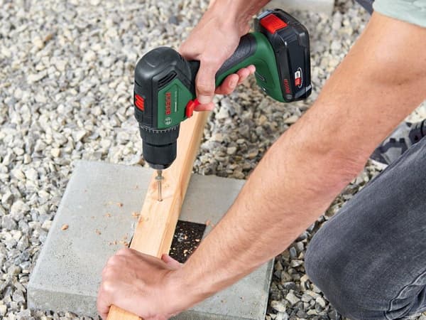 Bosch UniversalDrill 18V-60 - pora/ruuvimeisseli - akku - 2 nopeutta - istukka-avain 13 mm - 60 N m - 18 V