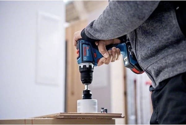 BOSCH GSR 18V-90 C 2x 4,0Ah Proko. LBOXX 06019K6004 (06019K6004)
