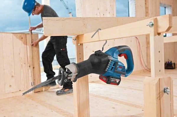 Bosch GSA 18V-32 2500 spm Svart, Blå, Röd