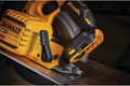 Miniatyrbild 4 av 10: Dewalt DCS573NT sladdlös cirkelsåg (DCS573NT)