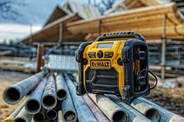 DeWALT DCR020-QW Radio Portable Digital Svart - Gul (DCR020-QW)
