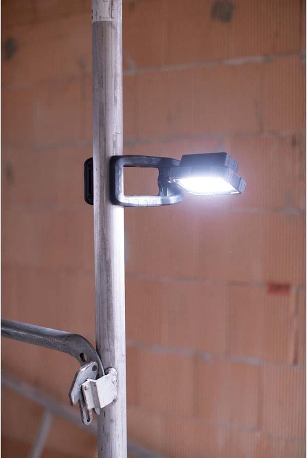 Brennenstuhl Mobil LED Accu arbetsplats CL 1050 MA Clip 950lm IP65