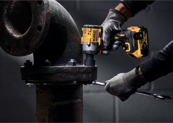 Klucz udarowy akumulatorowy 3/8" 18V DCF923N DEWALT