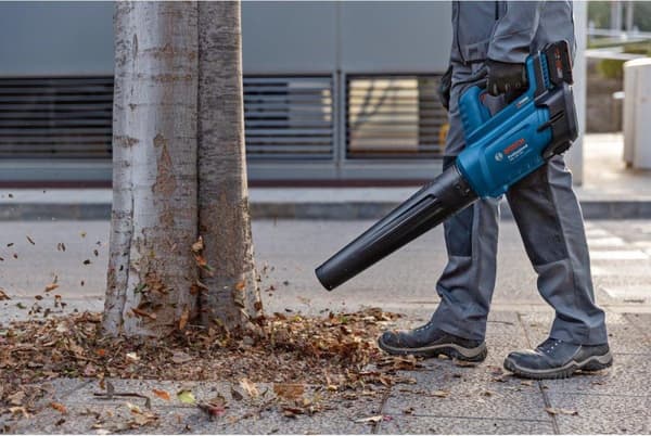 BOSCH GBL 18V-750 SOLO akkupuhaltimen soolopakkaus (06008D2000)