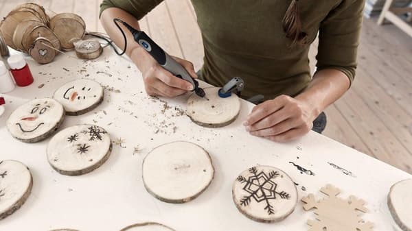 Dremel 2050-15 Stylo+ F0132050JM multifunktionsværktøj med tilbehør 17 dele 9 W (F0132050JM)