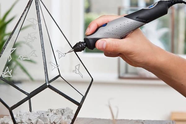 Dremel 2050-15 Stylo+ F0132050JM multifunktionsværktøj med tilbehør 17 dele 9 W (F0132050JM)