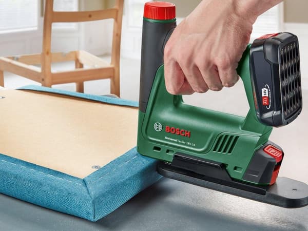 Bosch UniversalTacker 18V-14 - sømpistol/tacker - ledningsfri - uden batteri - 18 V