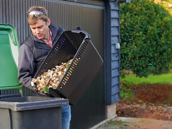 Bosch AXT 25 D - silppuri - sähköinen - 2500 W - 41 1/min - leikkauskapasiteetti: 40 mm - 31,3 kg