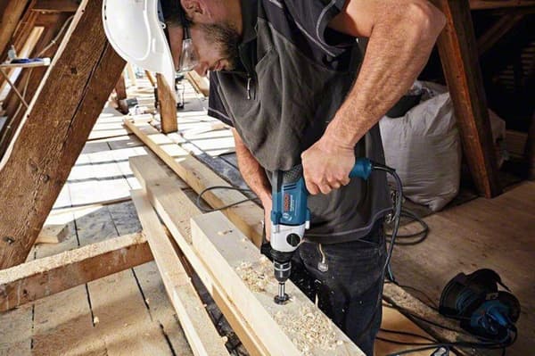 Bosch GBM 13-2 RE Professional - Poraus - 750 W - 2 nopeutta - Istukan avain 13 mm - 39,5 N m