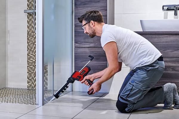 Einhell batteri fugepistol TE-SG 18/10 Li Solo Power X-Change (18 V - til 310 ml patroner - maks. 2000 N - justerbar hastighed - uden batteri)