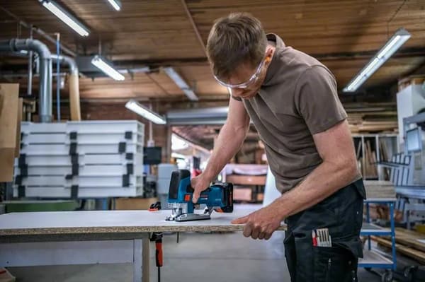 Bosch GST 18V-155 SC Professional - sticksåg - batteri - 18 V