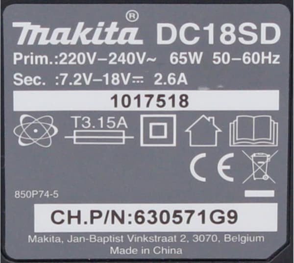 Makita DC18SD 14,4V - 18V Li-Ion batterioplader med passiv køling
