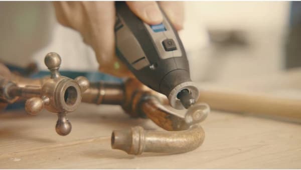 Dremel 8240-3/45 F0138240JF sladdlöst multifunktionsverktyg inkl. batteri, med tillbehör