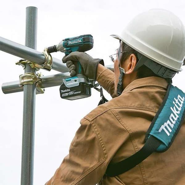 MAKITA 18V slagnyckel - utan batteri och laddare DTW190Z