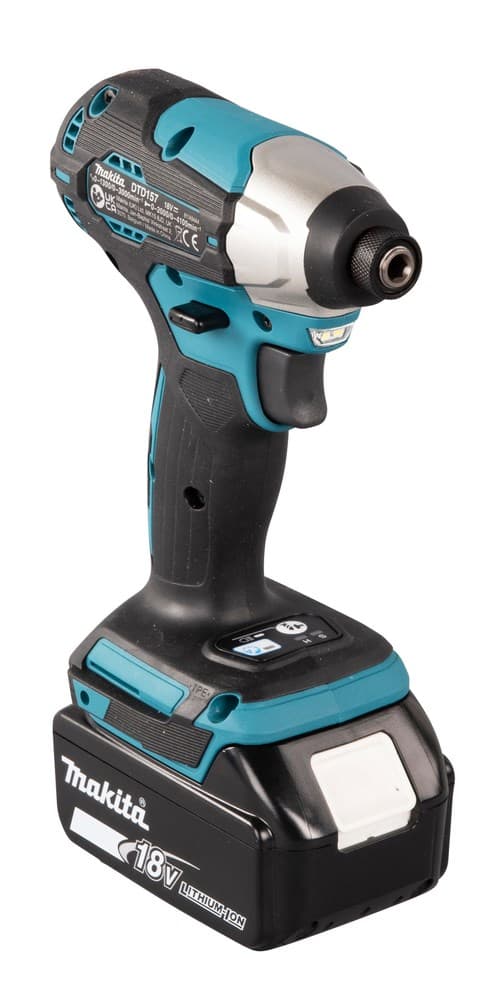 Slagdriver 18V 140Nm DTD157Z MAKITA