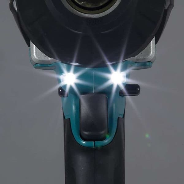 18V slagnyckel + 2 x 5 Ah batterier + laddare + MAKPAC fodral - MAKITA - DTW1002RTJ