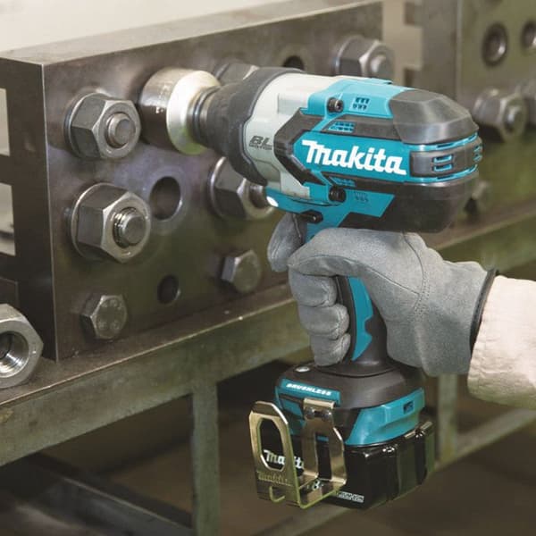 MAKITA 18V borstlös slagnyckel - utan batteri eller laddare DTW1001ZJ