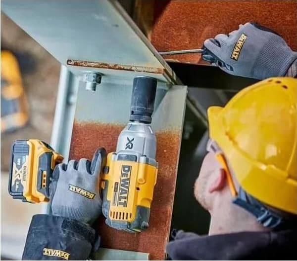 Slagnyckel 18V 950Nm 3/4" DCF897N DEWALT