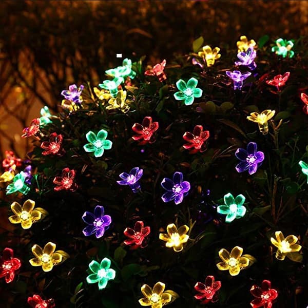 SOLSERADE Trädgårdsbelysningsset 5 meter 20 LED-blommor FÄRGGLADA Barn