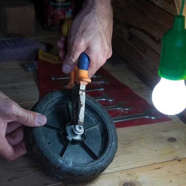 SHOP-STORY - Hängande LED-färgad glödlampa - Tänds med ett klick och värms inte upp - Handy Ljusgrön GRÖN