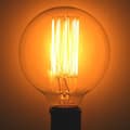 Miniatyrbild 2 av 4: FerroWatt dekorativ glödtrådslampa - FERROWATT - 25W - E27 - Svart - Inomhus
