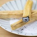 Miniatyrbild 3 av 4: Brännbara trästickor - Palo Santo