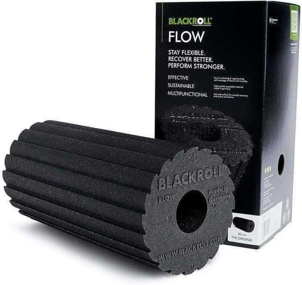 BLACKROLL Flow Foam Roller 30 cm uurrettu pinta lisästimulaatiota varten - musta