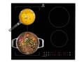 Miniatyrbilde 5 av 5: Electrolux SÉRIE 700 LIV6343 - Induksjonskomfyrtopp - 4 plater - Nisje - bredde: 56 cm - dybde: 49 cm - med avfaset front - svart