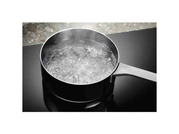 Electrolux LIR60433B, Sort, Innebygget, 60 cm, Sonebasert induksjon, 4 zone(s), 4 zone(s)