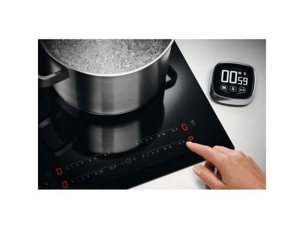 Electrolux EIV835, Sort, Innebygget, 80 cm, Sonebasert induksjon, 5 zone(s), 5 zone(s)