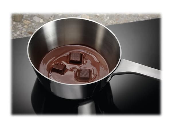 Electrolux Domino LIT30230C - Induksjonskomfyrtopp - 2 plater - Nisje - bredde: 27 cm - dybde: 49 cm - svart